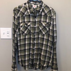 Men’s Levi Button-up Shirt